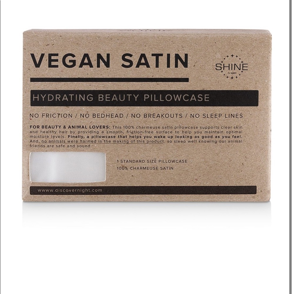 NWT Bloomingdales Night vegan silk pillowcase whte